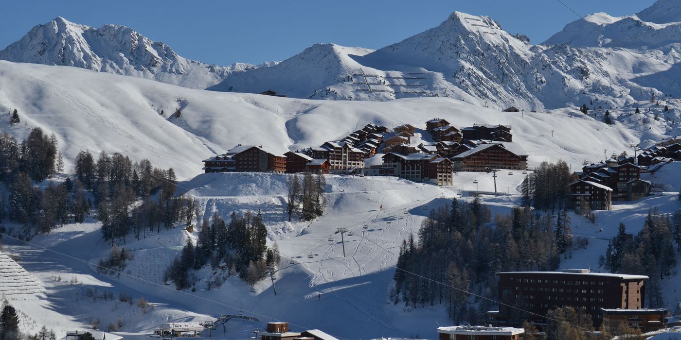 Discover the resort of Plagne Soleil for your stay.